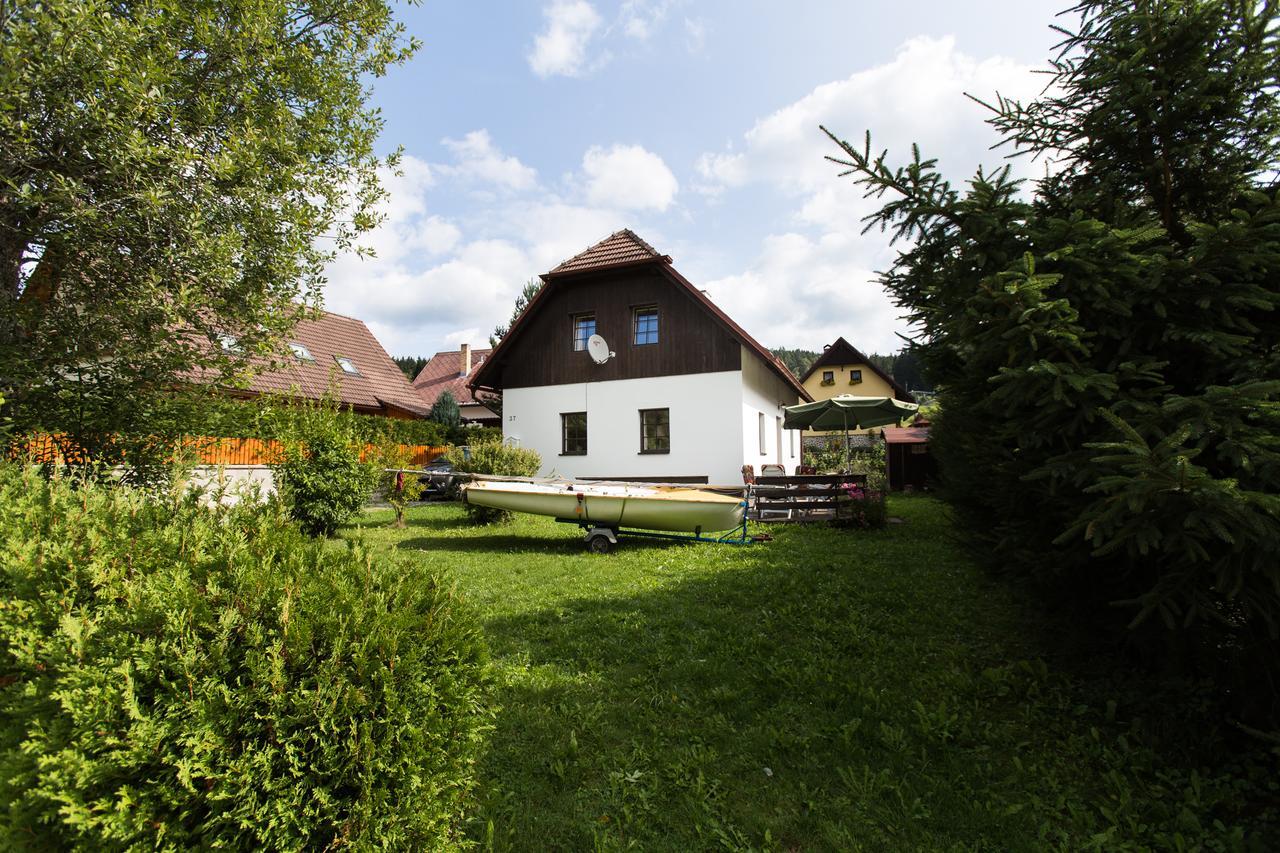 ליפנו נאד וויטאבו Lipno Family Cottage מראה חיצוני תמונה